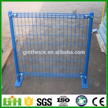 Alibaba China Double Circle Powder Coated Wire Mesh Fencing